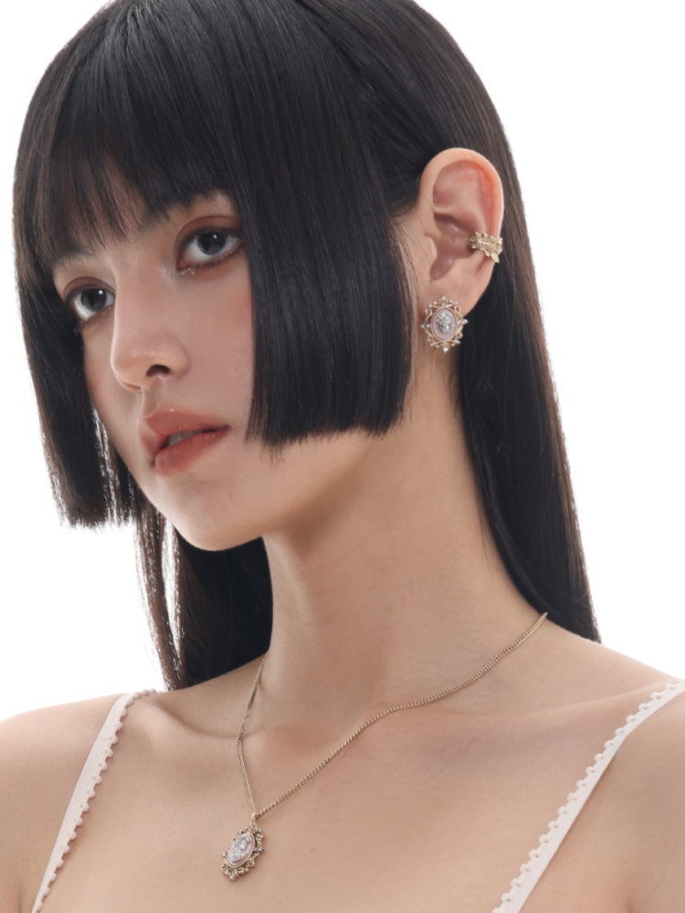 Vintage high-end wrinkled ear cuffs