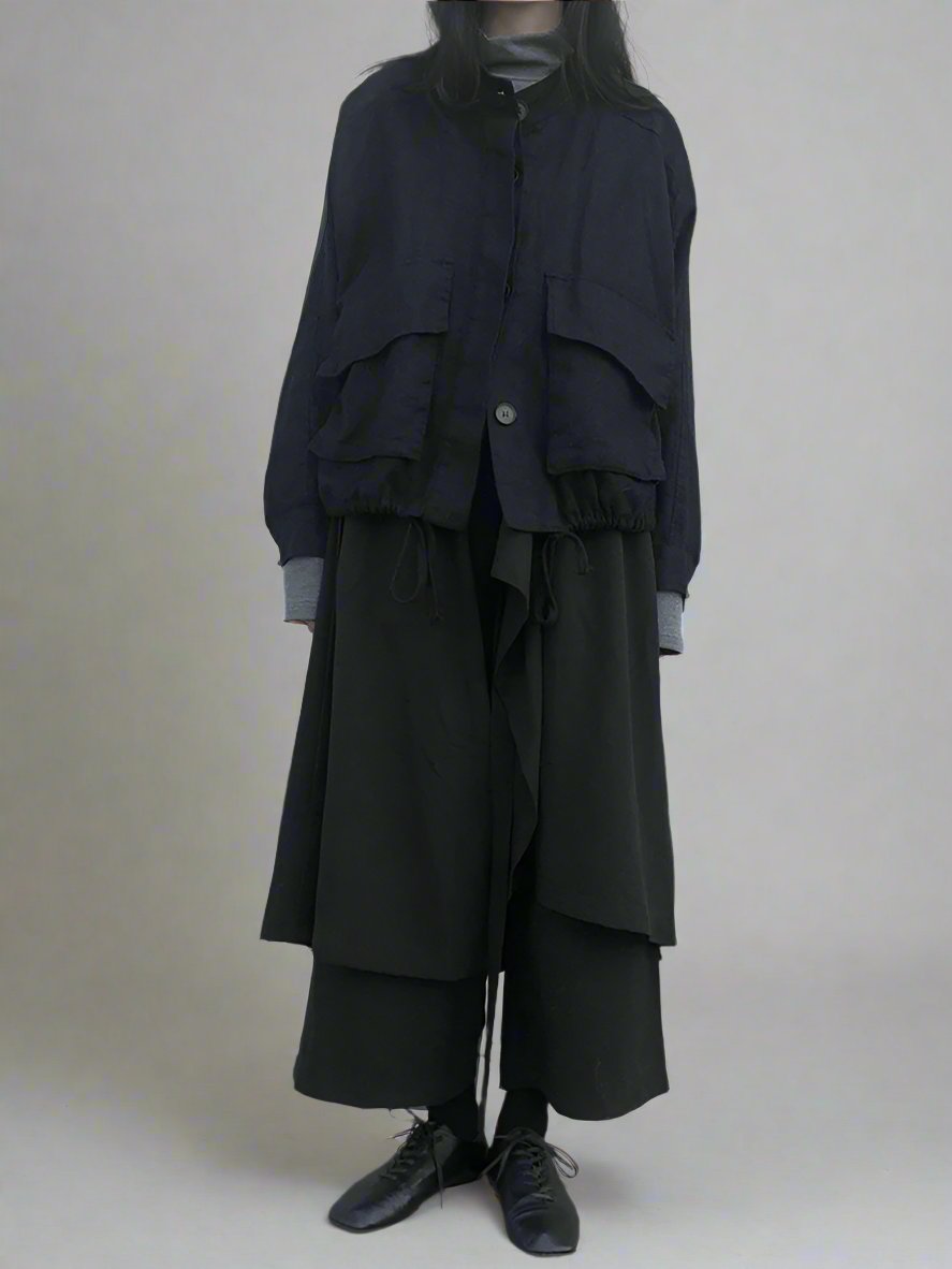 Dark design back button casual skirt pants