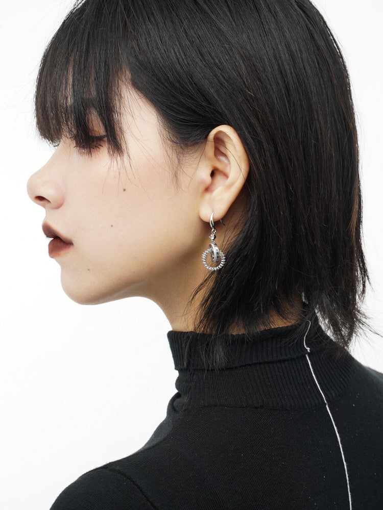 Long circle earrings with unique design