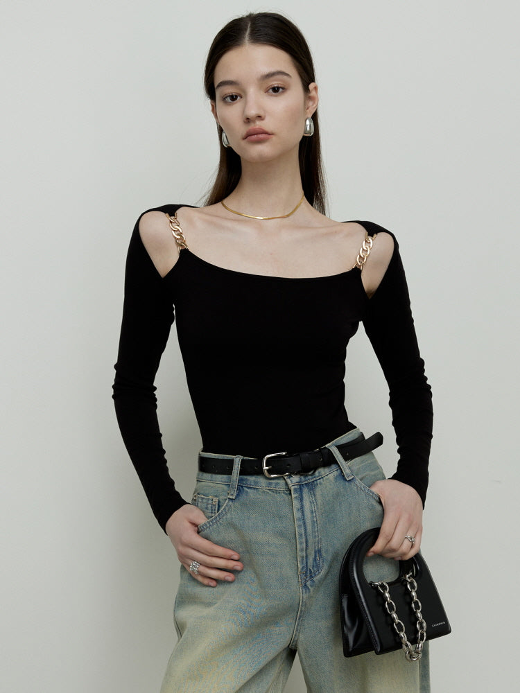 Chain off-the-shoulder slim T-shirt