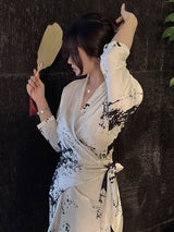 Waist-cinched ink-splashed print long dress suit