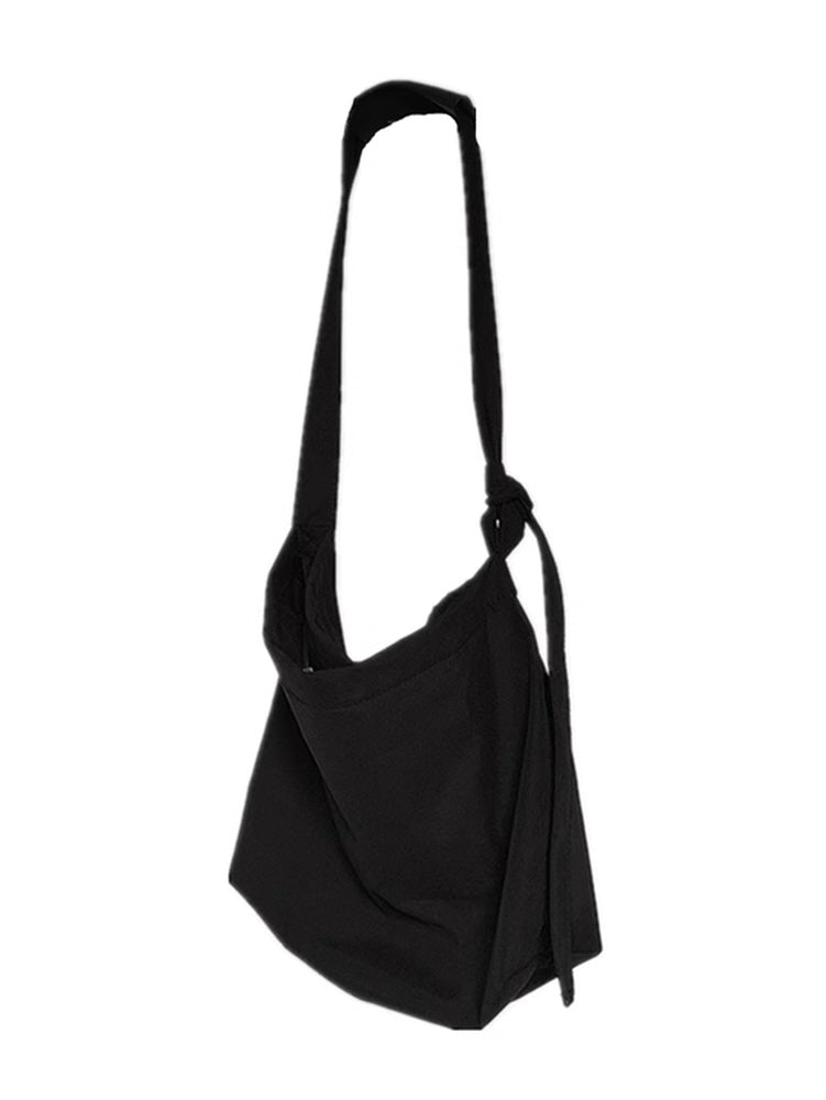 Black large-capacity strap shoulder bag