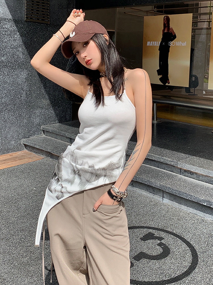 Free-style irregular hem midriff-baring tank top