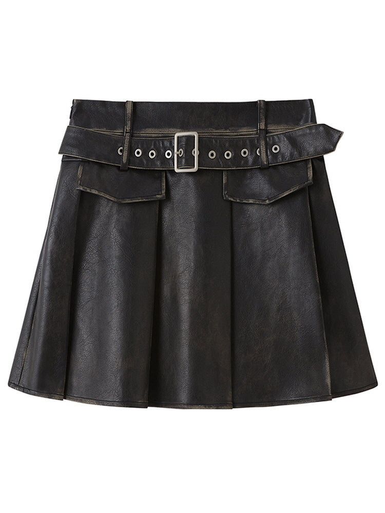 Pleated high-waisted short skirt