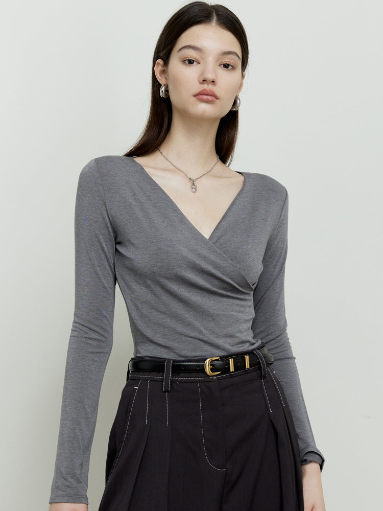 Pleated crossover long sleeve knitwear