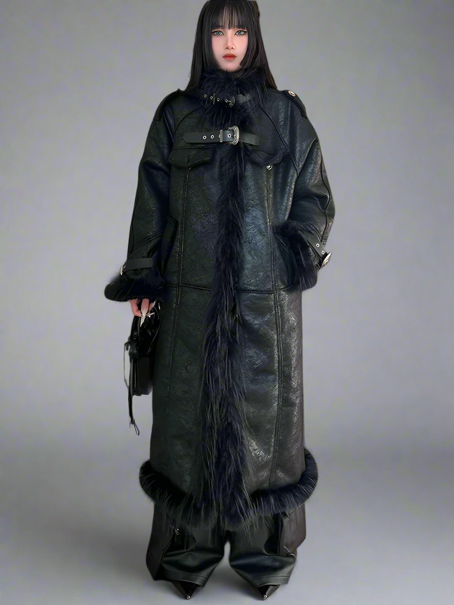 Niche plush panelled fur coat