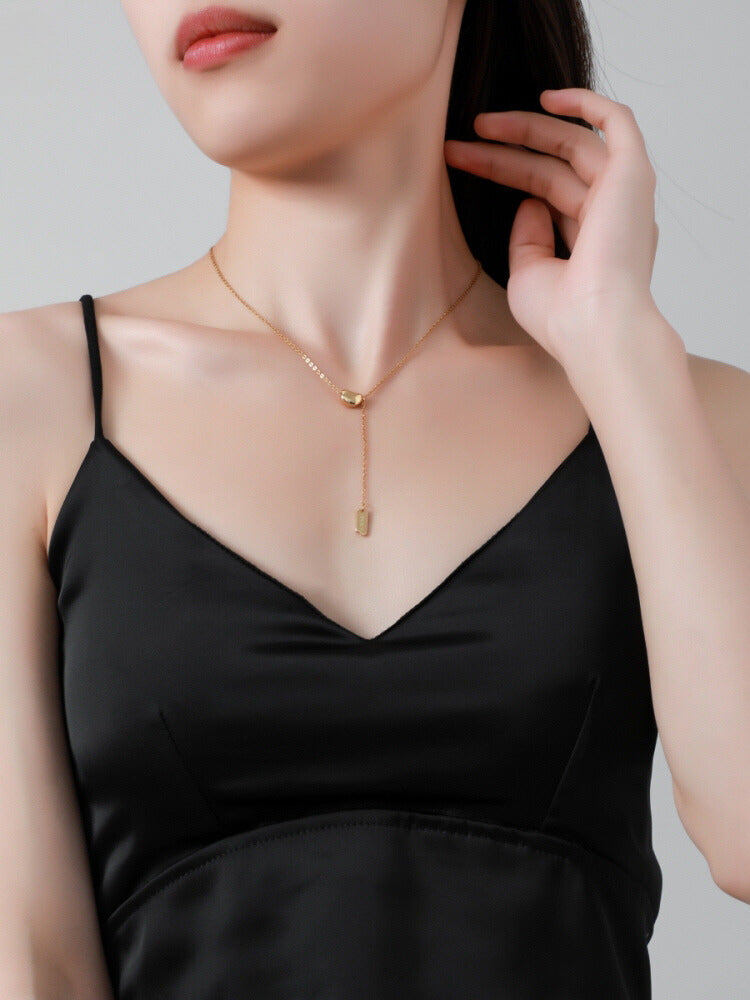 Acacia bean clavicle necklace