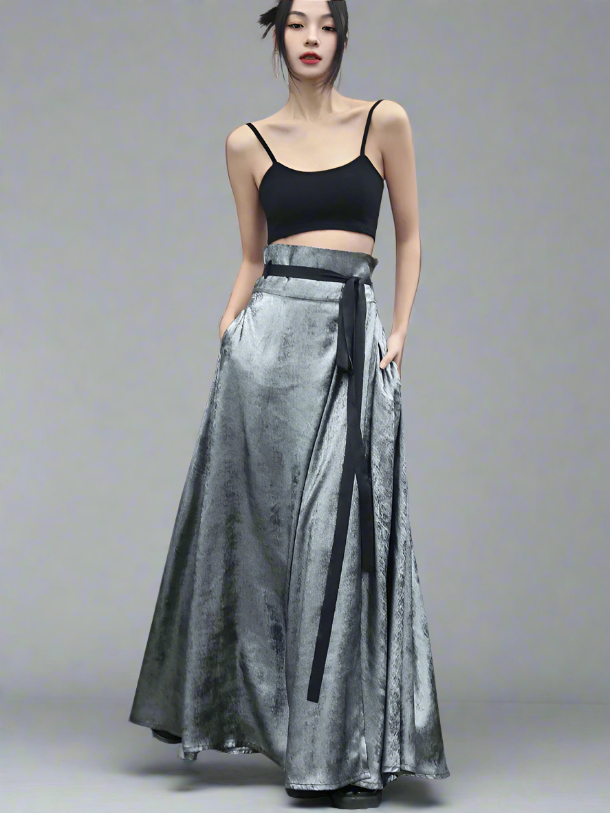 High-waisted contrasting loose long skirt