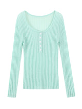 Round neck long-sleeved knit sweater